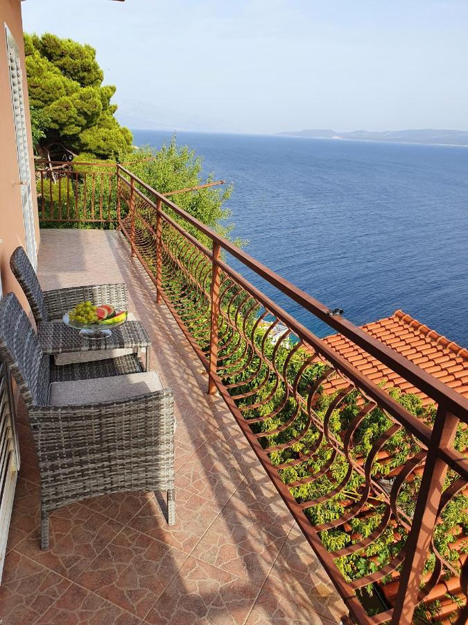 Apartment Zadoda Omis Exterior photo